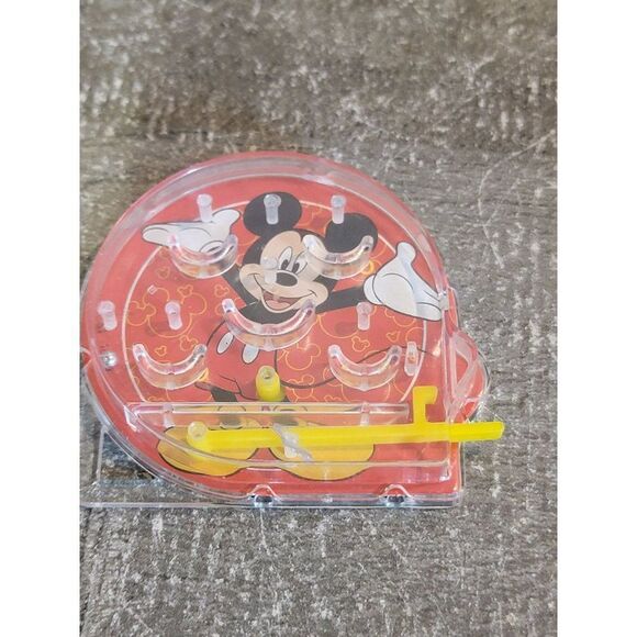 Disney Mickey Mouse red ball game toy figure - Picture 1 of 3